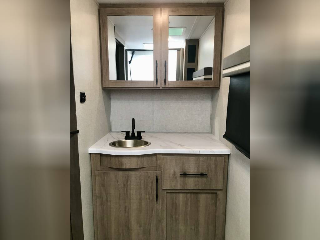 New 2023 Grand Design Travel Trailer RV - Image 15