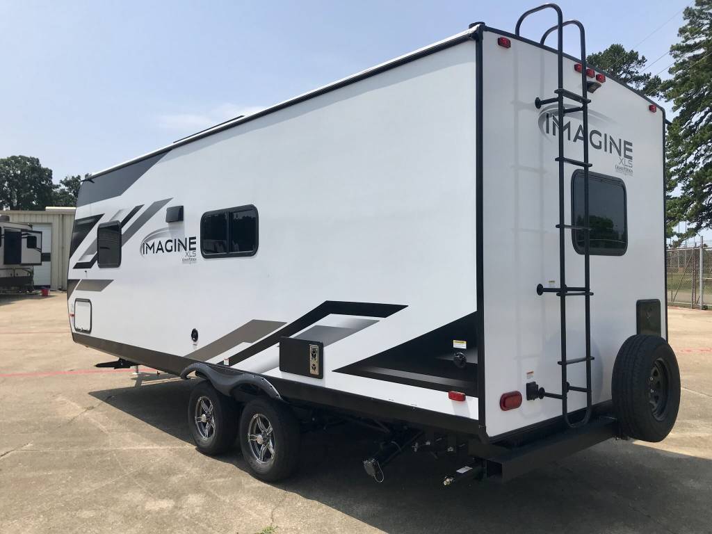 New 2023 Grand Design Travel Trailer RV - Image 27