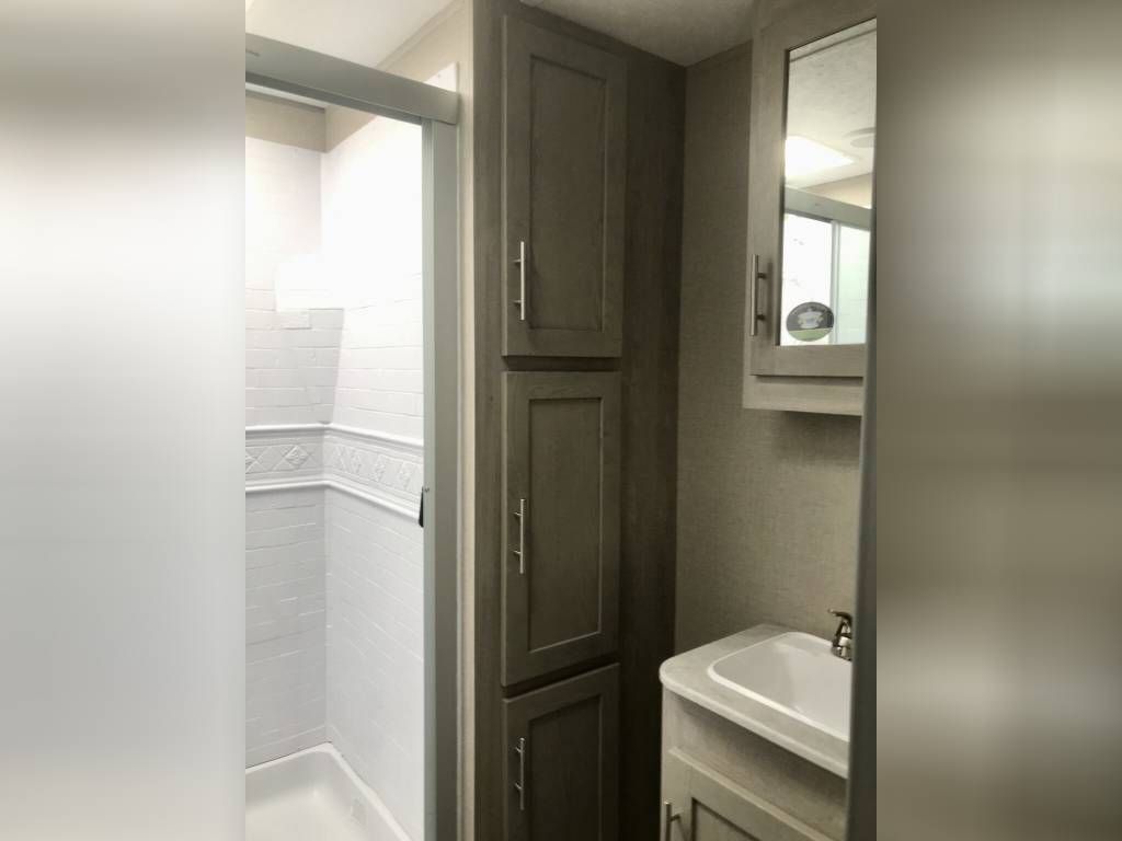 2023 Coachmen Catalina Legacy Edition - Image 59