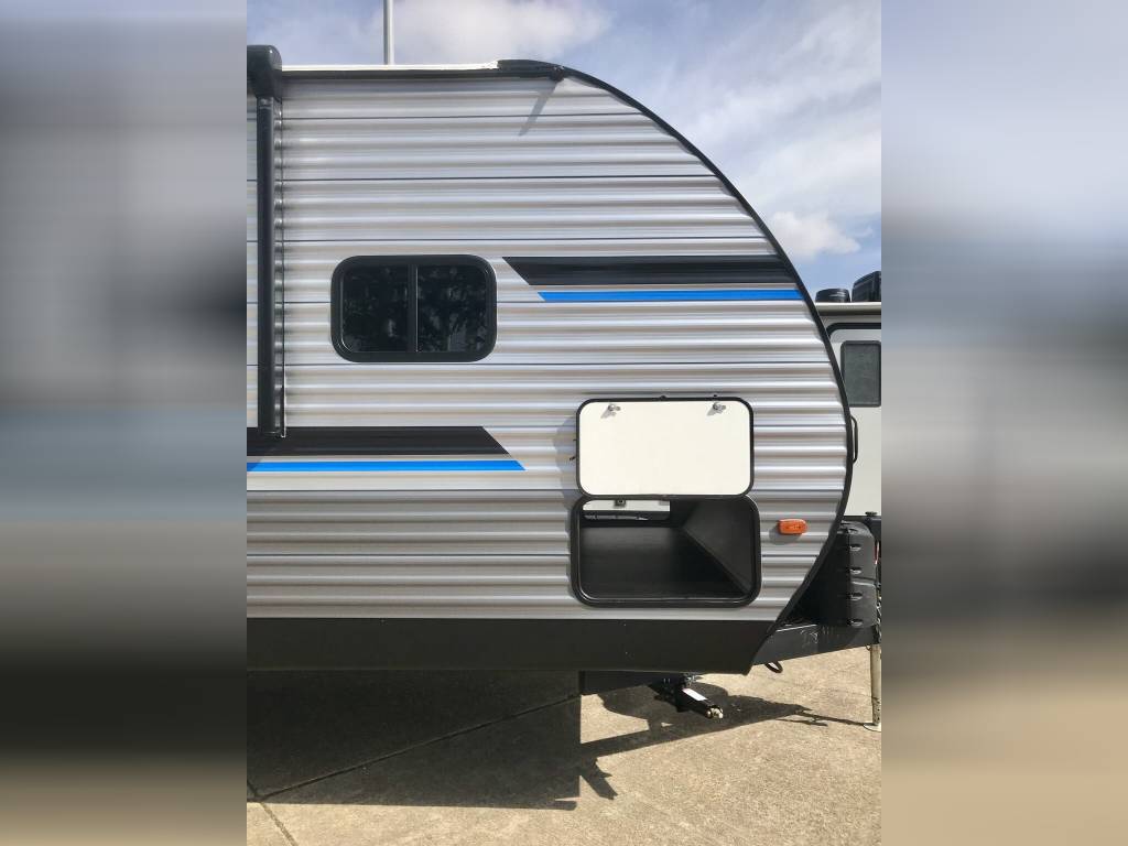 2023 Coachmen Catalina Legacy Edition - Image 19